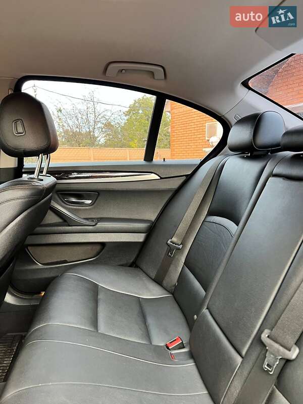 Седан BMW 5 Series 2015 в Кривом Роге фото 17 Седан BMW 5 Series 2015 в Кривом Роге