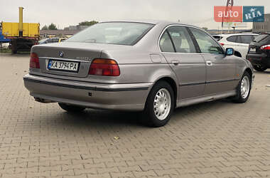 Седан BMW 5 Series 1999 в 