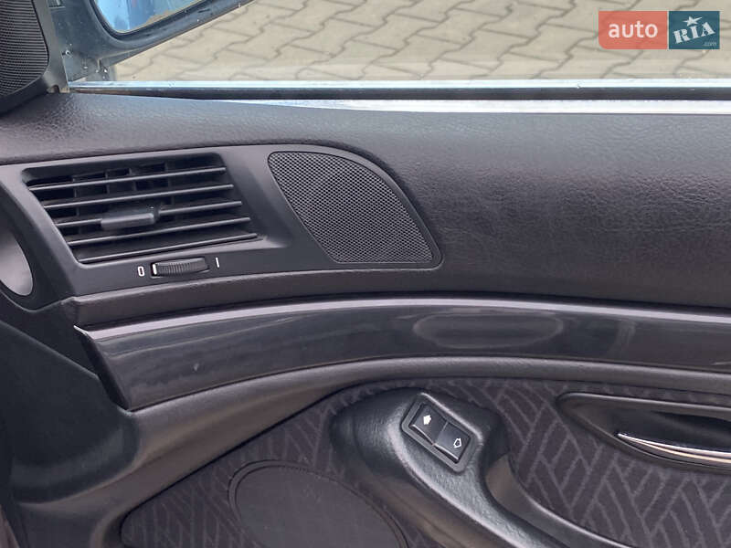 Седан BMW 5 Series 1999 в Києві