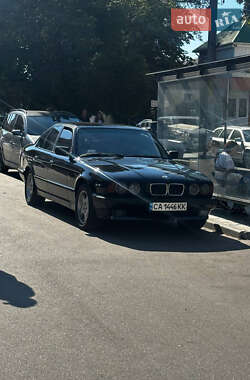 Седан BMW 5 Series 1994 в Золотоноші