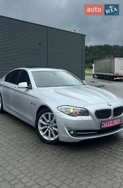 Седан BMW 5 Series 2010 в Львове