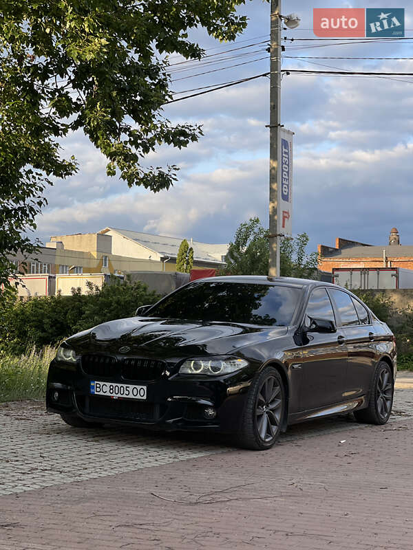 BMW 5 Series 2011 BMW 5 Series 2011