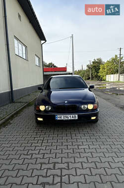 Седан BMW 5 Series 1997 в Львове