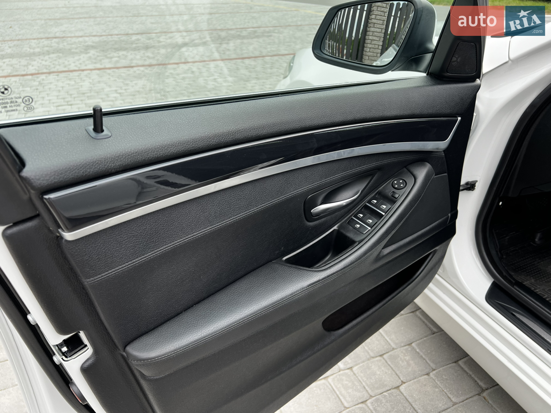 2013 BMW 5er - мініатюра 13