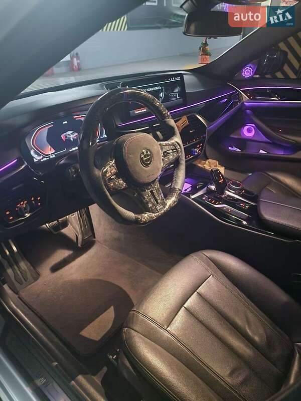 Седан BMW 5 Series 2020 в Одессе