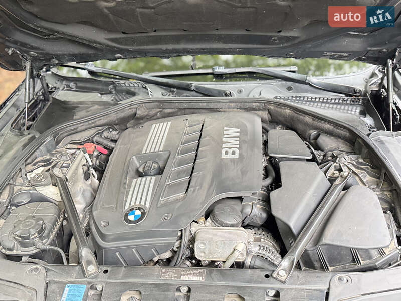 Седан BMW 5 Series 2010 в Хмельницком