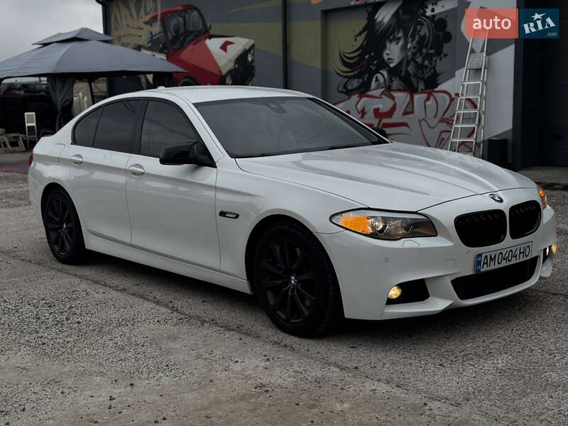 BMW 5 Series 2012