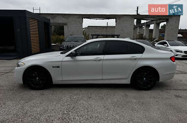 Седан BMW 5 Series 2012 в 