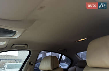 Седан BMW 5 Series 2012 в 