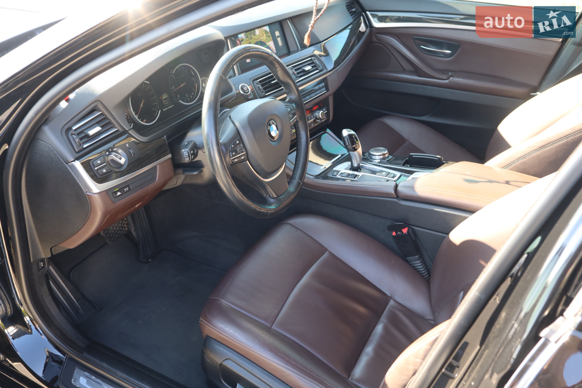 2015 BMW 5er - мініатюра 9