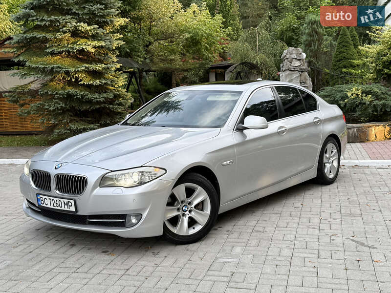 Седан BMW 5 Series 2012 в Дрогобичі