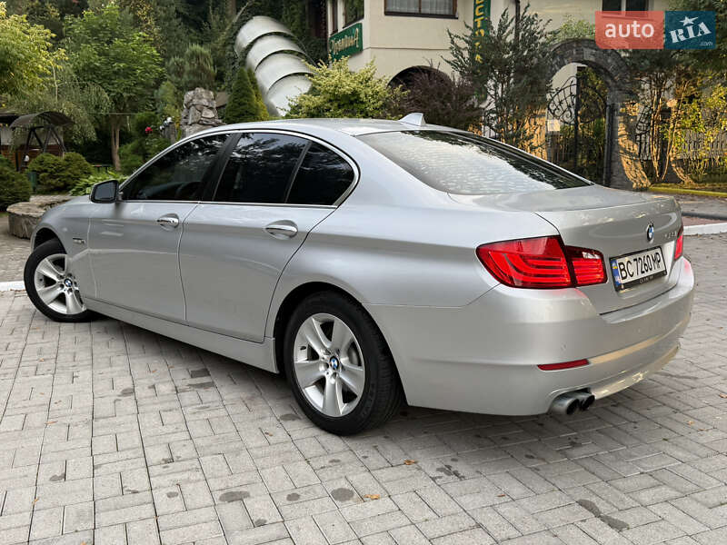 Седан BMW 5 Series 2012 в Дрогобичі