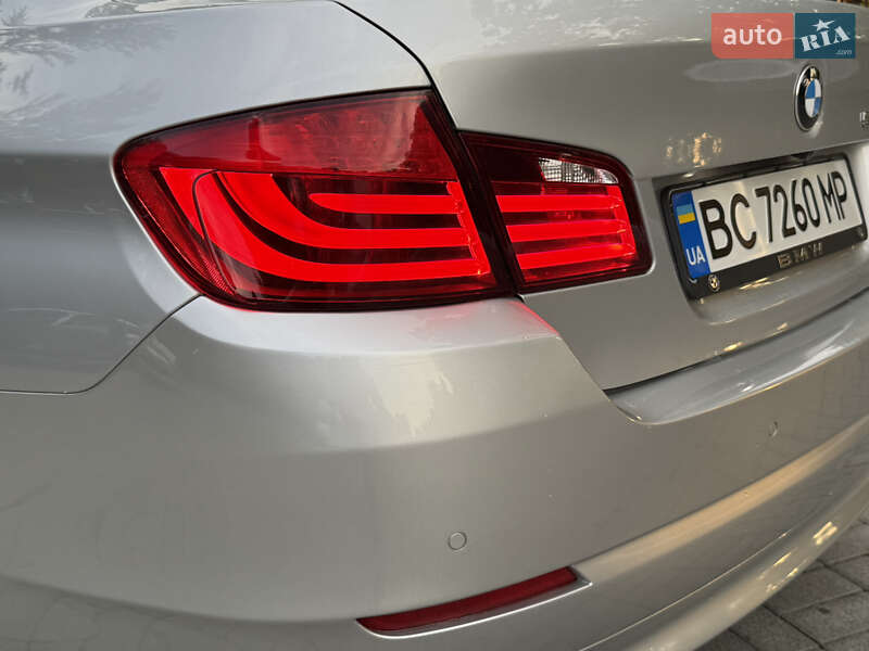Седан BMW 5 Series 2012 в Дрогобичі
