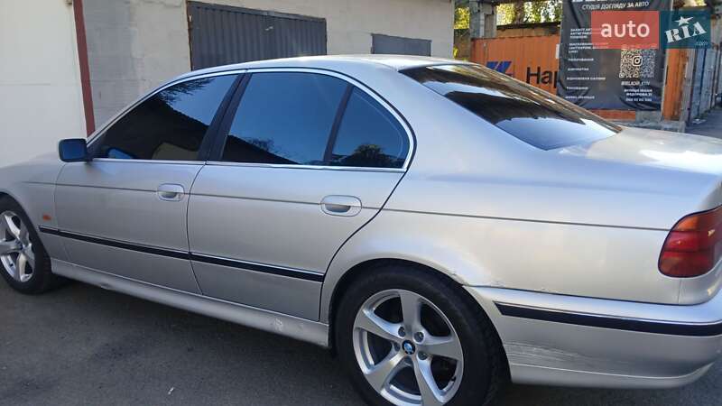 Седан BMW 5 Series 2000 в Киеве фото 2 Седан BMW 5 Series 2000 в Киеве
