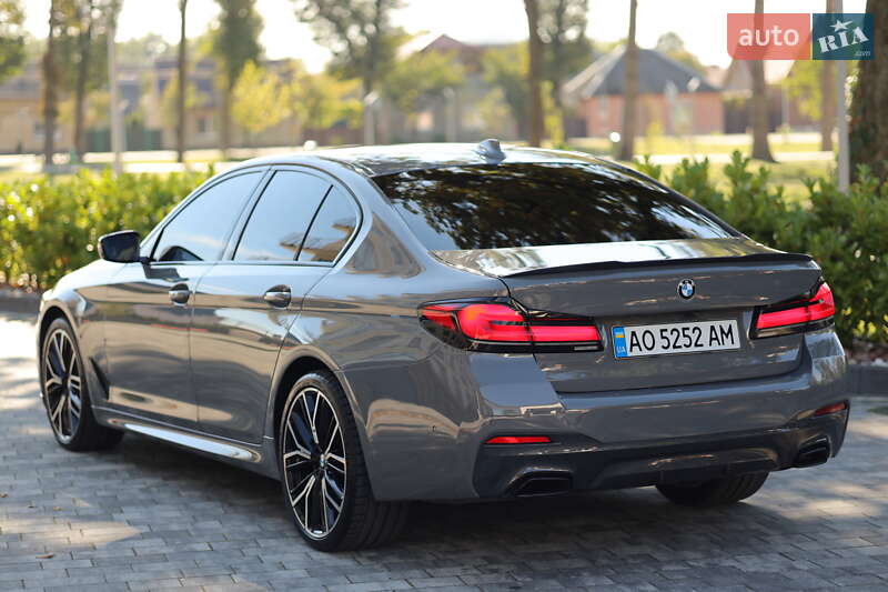 Седан BMW 5 Series 2021 в Мукачево