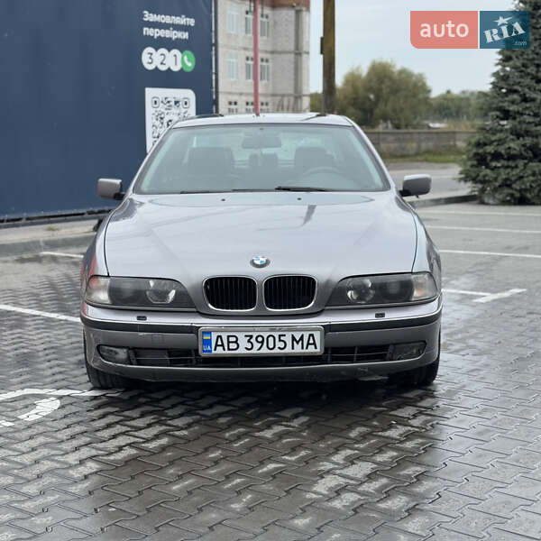 Седан BMW 5 Series 1996 в Виннице