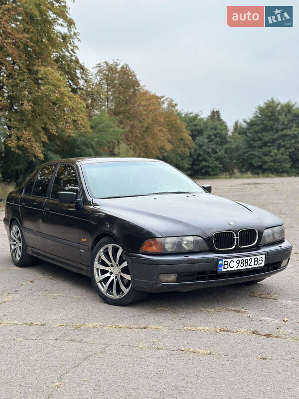 BMW 5 Series 1998 BMW 5 Series 1998
