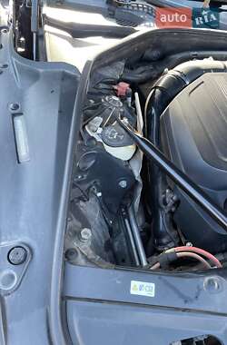 Седан BMW 5 Series 2012 в 