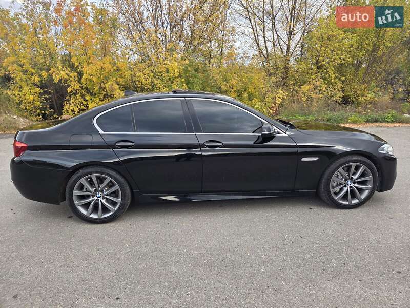 Седан BMW 5 Series 2013 в Полтаві