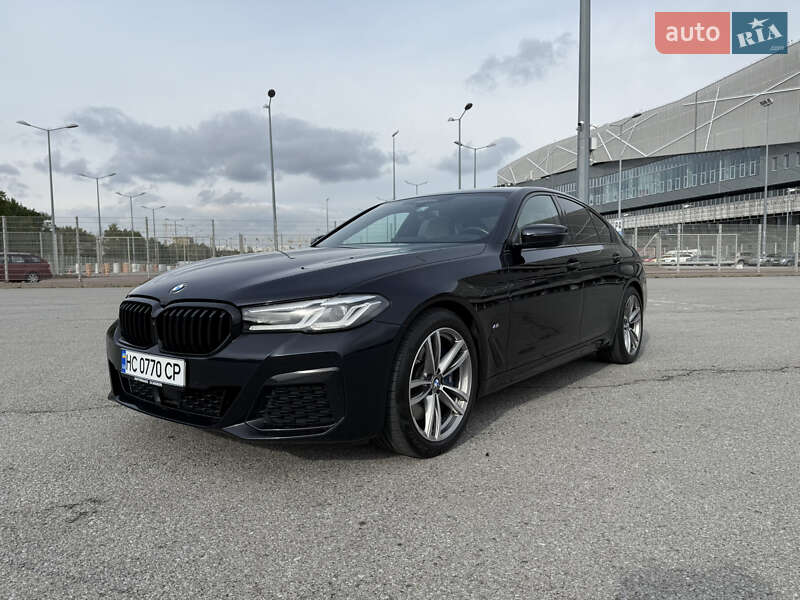 Седан BMW 5 Series 2020 в 