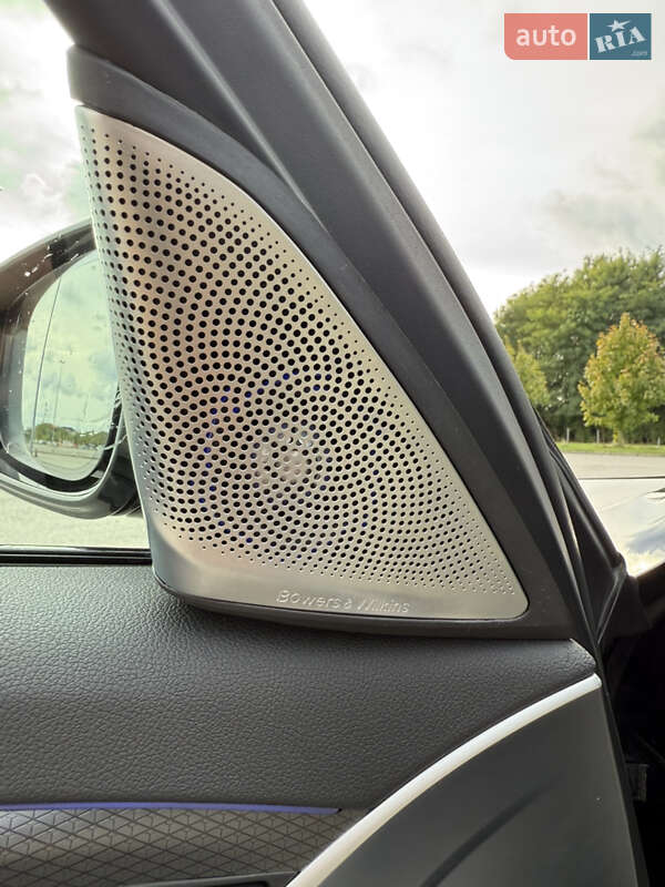 Седан BMW 5 Series 2020 в Львове