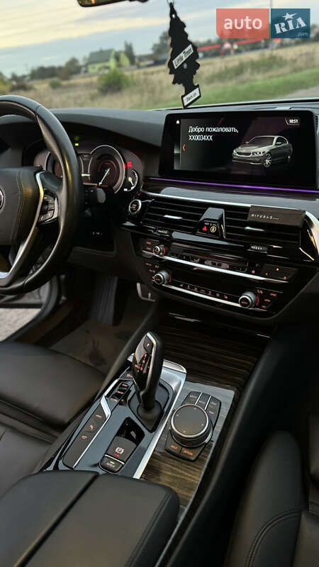 Седан BMW 5 Series 2017 в Львове фото 19 Седан BMW 5 Series 2017 в Львове