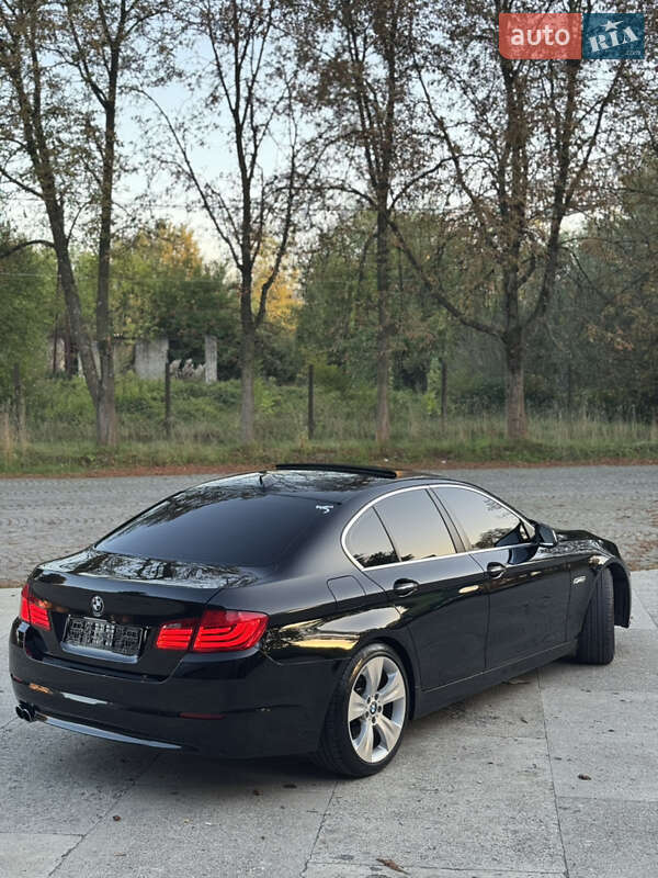 Седан BMW 5 Series 2013 в Тячеве