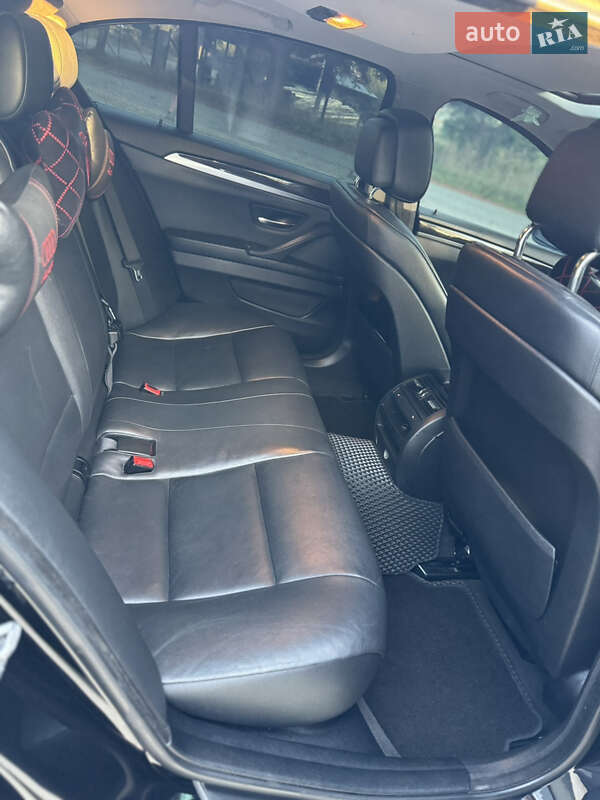 Седан BMW 5 Series 2013 в Тячеве