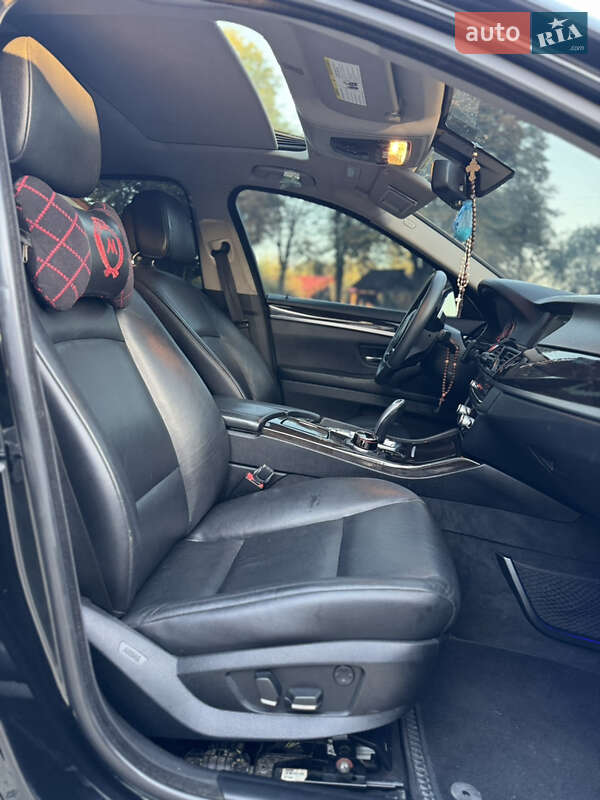 Седан BMW 5 Series 2013 в Тячеве