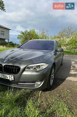 Седан BMW 5 Series 2010 в Калуше