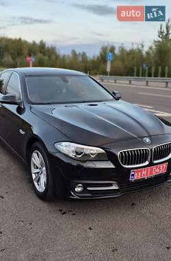 Седан BMW 5 Series 2015 в Ковелі