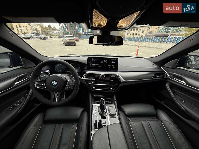 Седан BMW 5 Series 2021 в Киеве