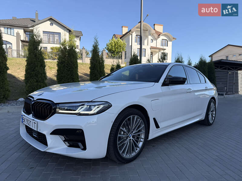 Седан BMW 5 Series 2019 в Ровно
