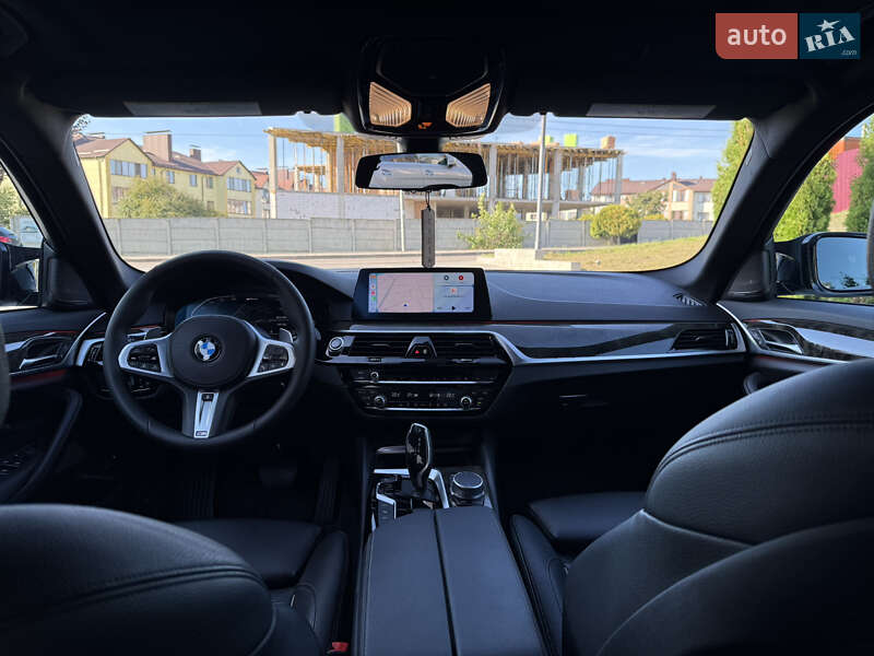 Седан BMW 5 Series 2019 в Ровно