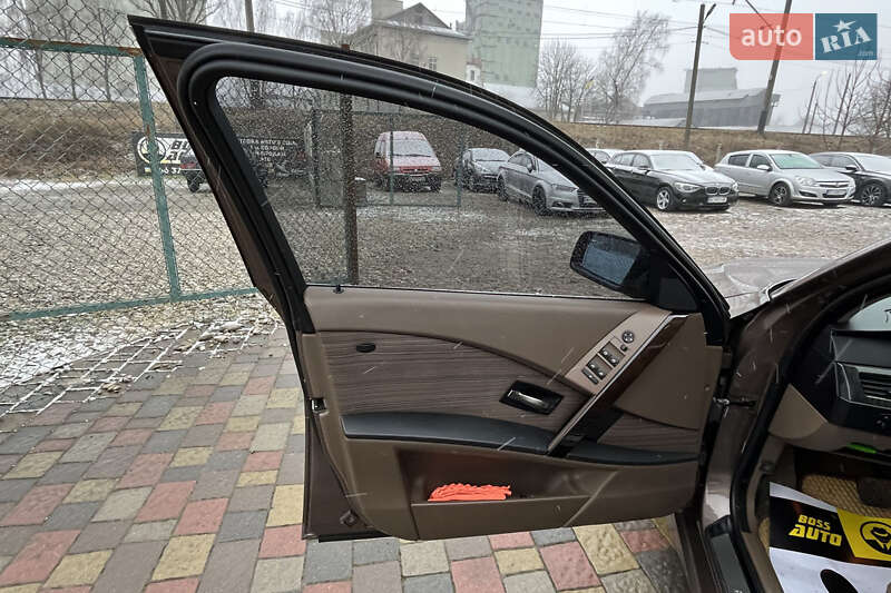 Седан BMW 5 Series 2004 в Стрые фото 10 Седан BMW 5 Series 2004 в Стрые