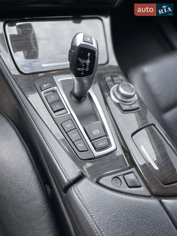 Седан BMW 5 Series 2013 в Рівному