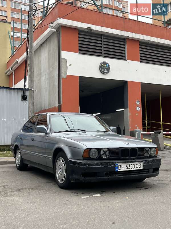 BMW 5 Series 1989 BMW 5 Series 1989