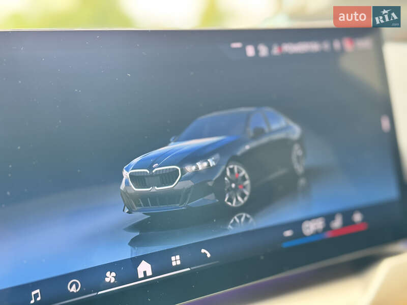 Седан BMW 5 Series 2023 в Киеве