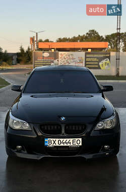 Седан BMW 5 Series 2004 в Барановке
