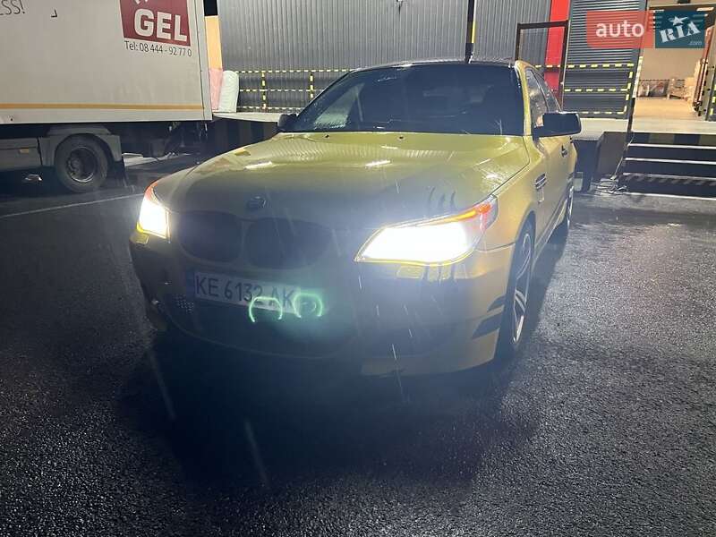 Седан BMW 5 Series 2005 в Днепре
