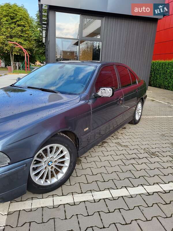 Седан BMW 5 Series 2001 в Виннице фото 3 Седан BMW 5 Series 2001 в Виннице