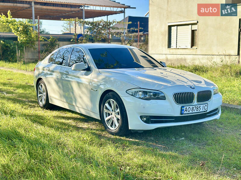 Седан BMW 5 Series 2012 в Ужгороде фото 3 Седан BMW 5 Series 2012 в Ужгороде