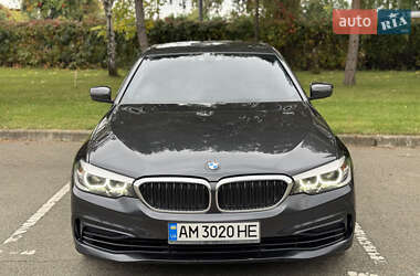 Седан BMW 5 Series 2017 в Киеве