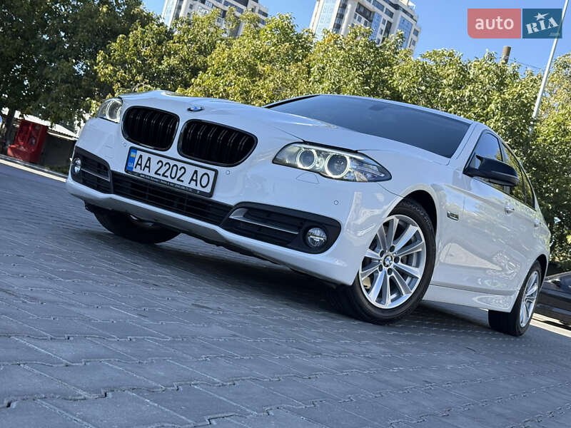 Седан BMW 5 Series 2016 в Одессе