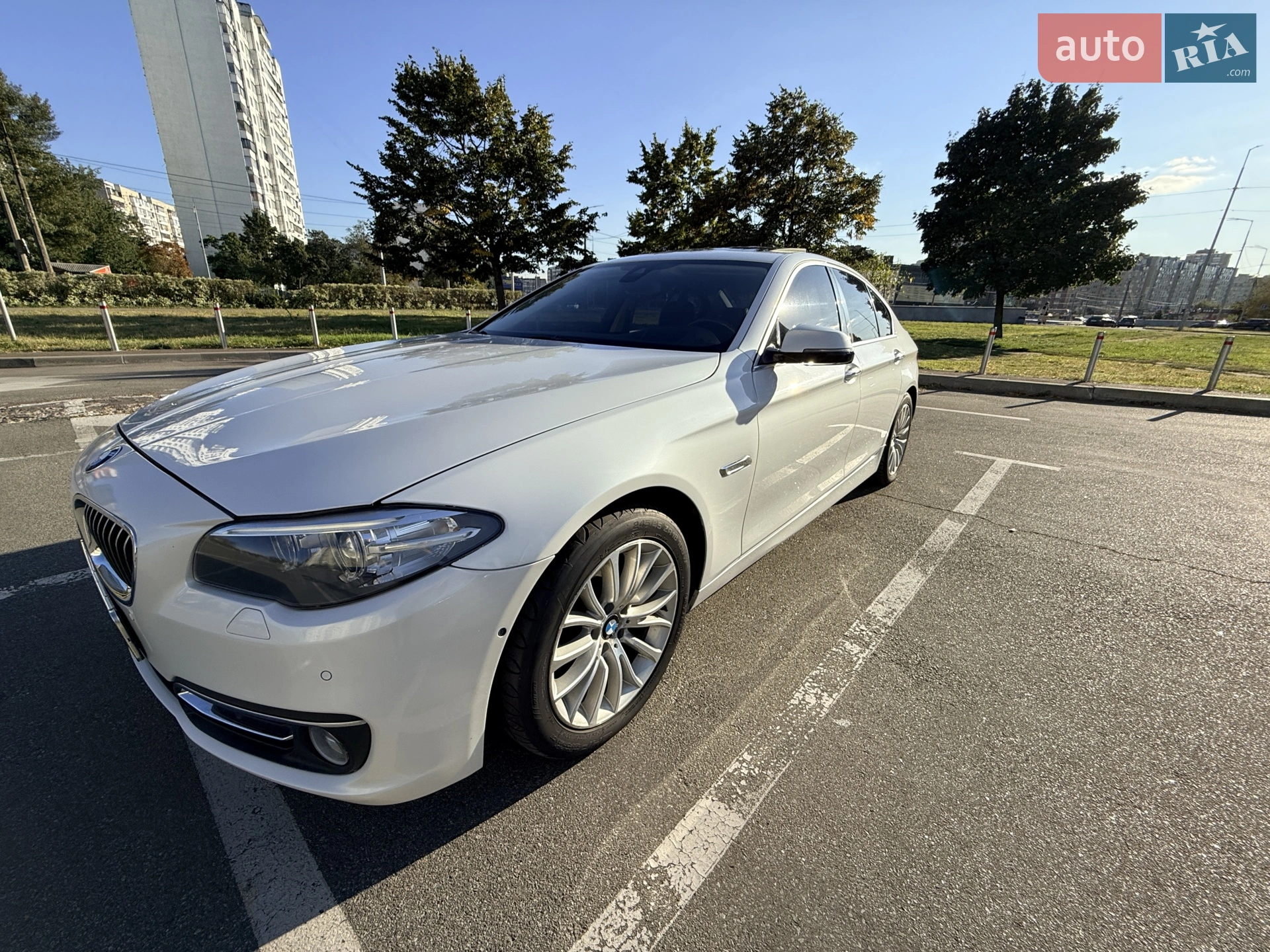 2015 BMW 5er - мініатюра 2
