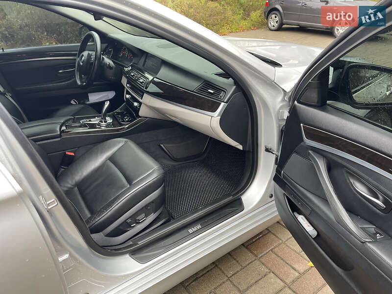 Седан BMW 5 Series 2011 в Броварах