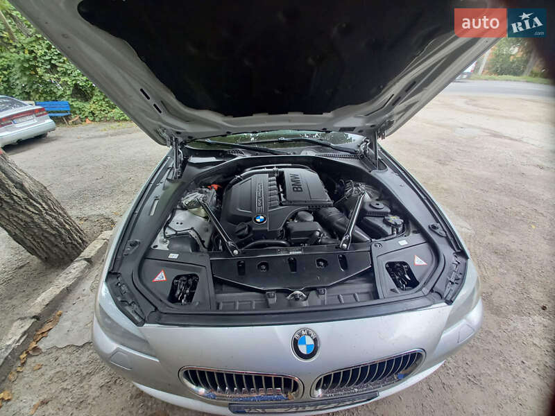 Седан BMW 5 Series 2012 в Днепре