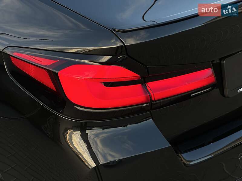 Седан BMW 5 Series 2021 в Мукачево