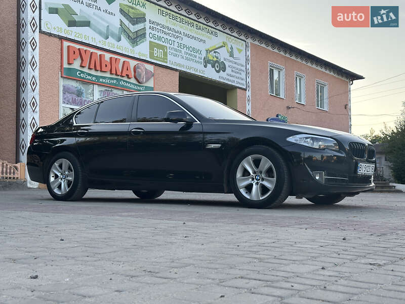 Седан BMW 5 Series 2011 в Хмельницком
