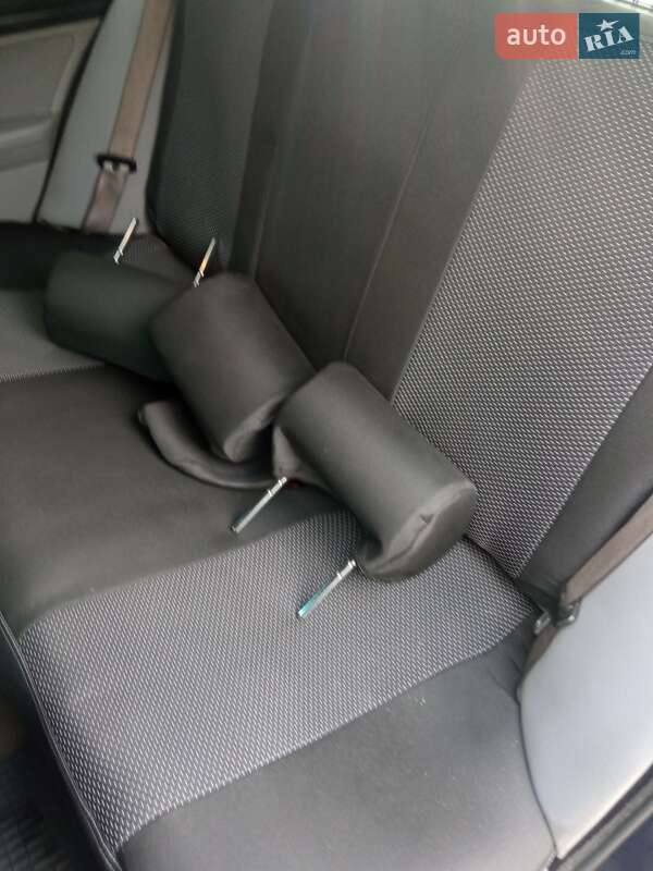 Универсал BMW 5 Series 2003 в Костополе